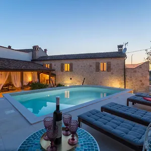 Casa Jagoda Villa Višnjan